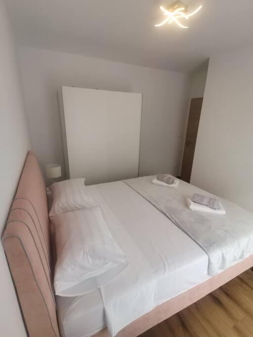 Apartment S بيبينيا المظهر الخارجي الصورة