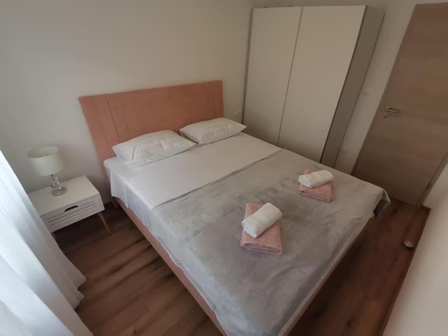 Apartment S بيبينيا المظهر الخارجي الصورة