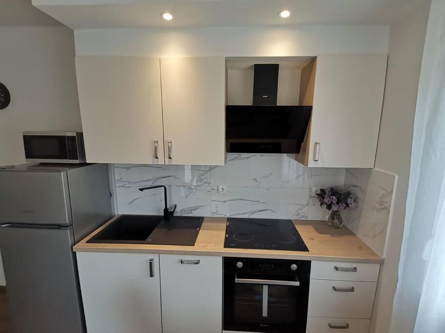 Apartment S بيبينيا المظهر الخارجي الصورة