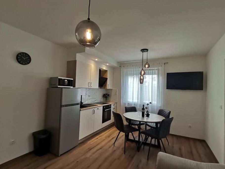 Apartment S بيبينيا المظهر الخارجي الصورة